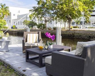 Riverwalk Villa I Private Dock & Hot Tub - Fort Lauderdale - Patio