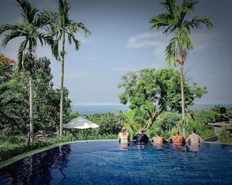 Zen Resort Bali - Seririt - Pool