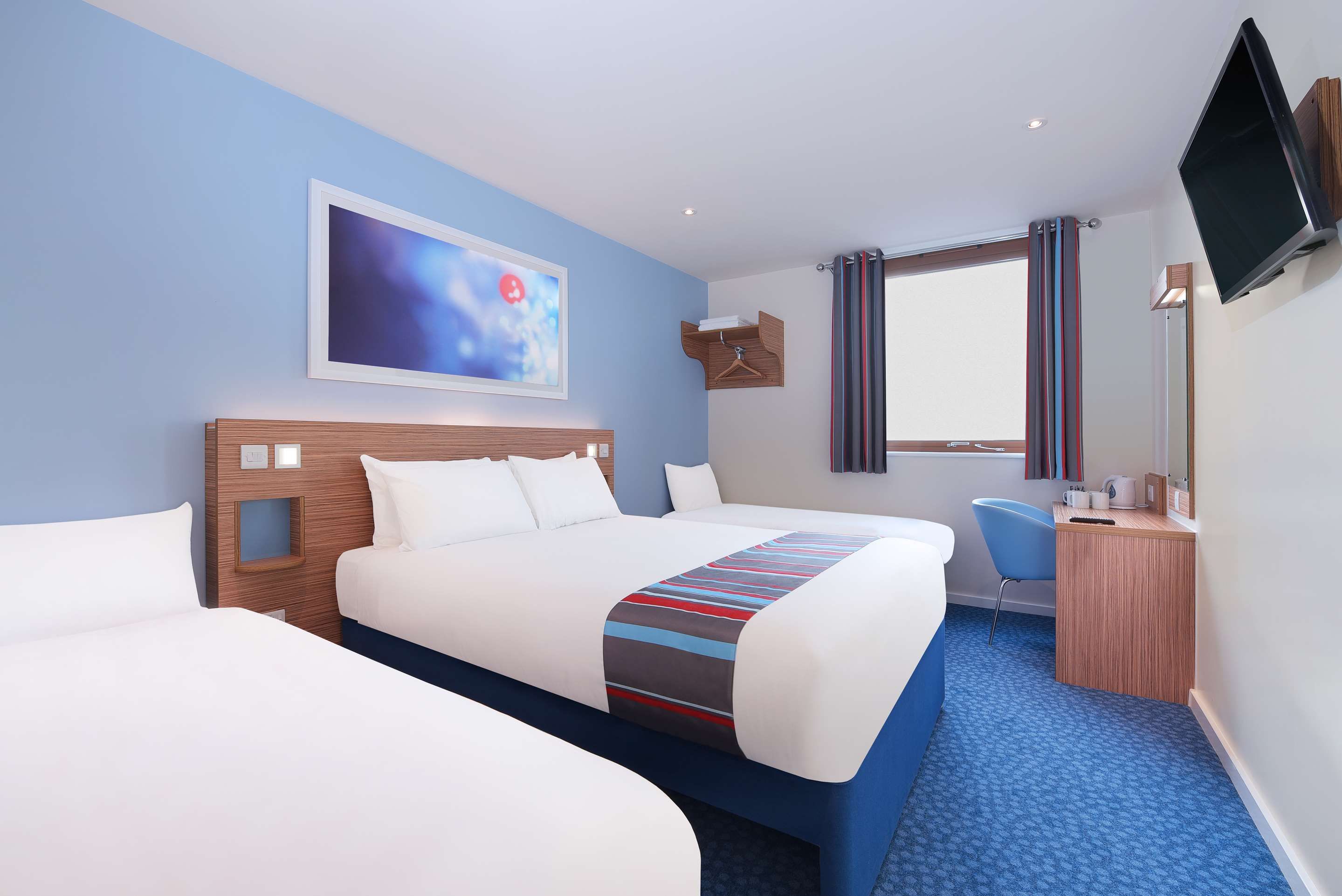 Travelodge Bodmin Roche - St. Austell - חדר שינה
