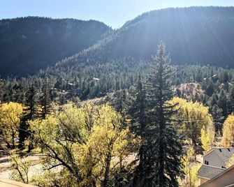 The Green Mountain Falls Lodge - Green Mountain Falls - Vista del exterior