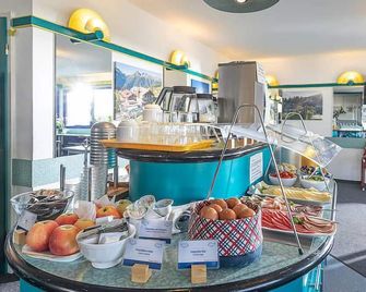 T3 Budget Zwickau - Zwickau - Buffet