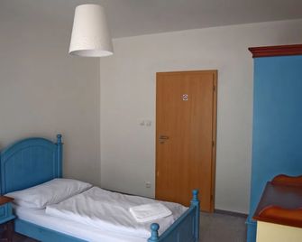 Hotel Ostende - Chocerady - Bedroom