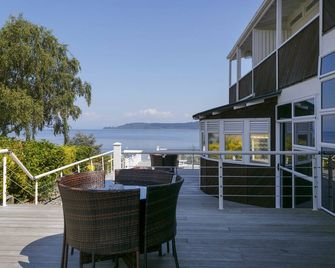 Taupo Thermal Motel And Spa ( Adults Only ) - טאופו - מרפסת