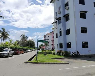 Grace Court Homestay (Three Bedroom) - Kota Kinabalu - Bâtiment