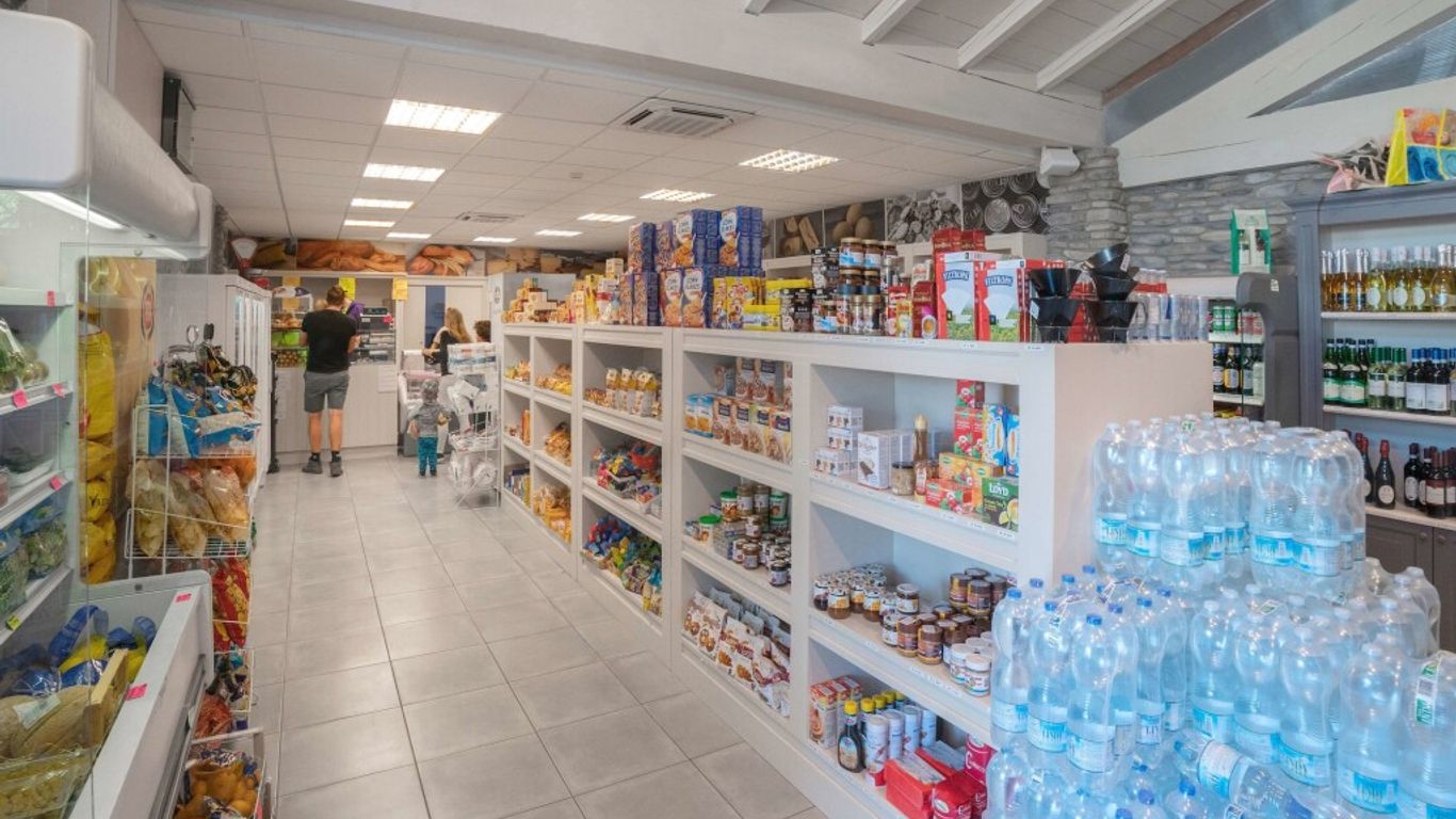 Weekend Glamping Resort