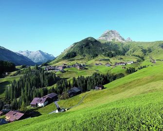 Hotel Steffisalp - Warth - Outdoor view