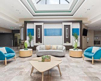 Holiday Inn Tampa Westshore - Airport Area By IHG - Tampa - Lobby