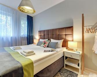 730 Art House - Sopot - Bedroom