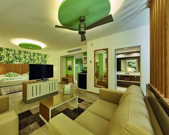 Hotel Riu Tequila - Playa del Carmen - Wohnzimmer