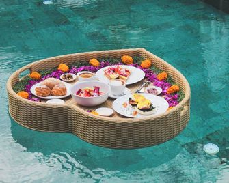 20 Suites Umalas - North Kuta