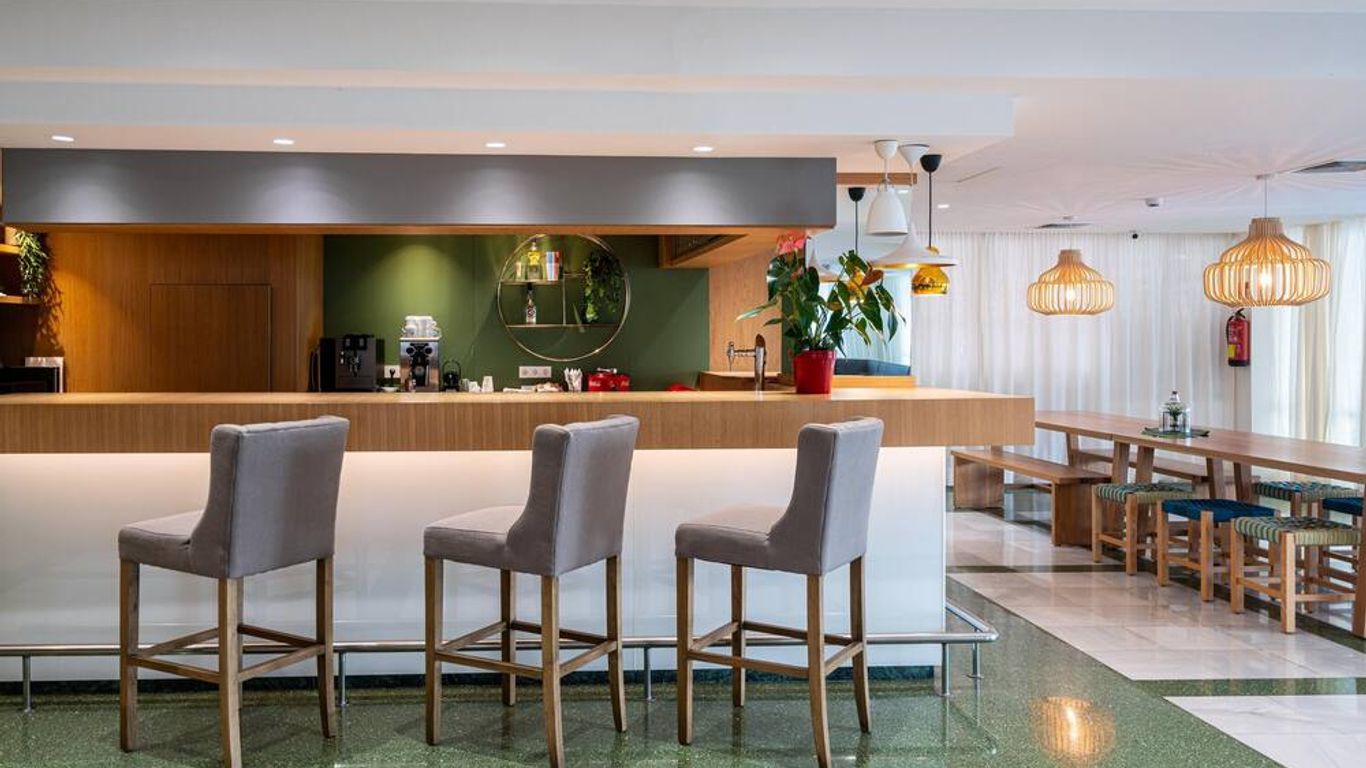 THB Niágara - Adults Only