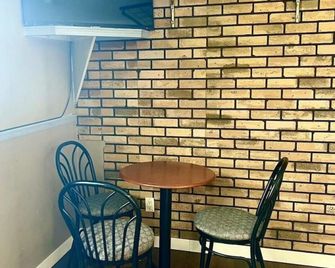 Valemount Hotel - Valemount - Балкон