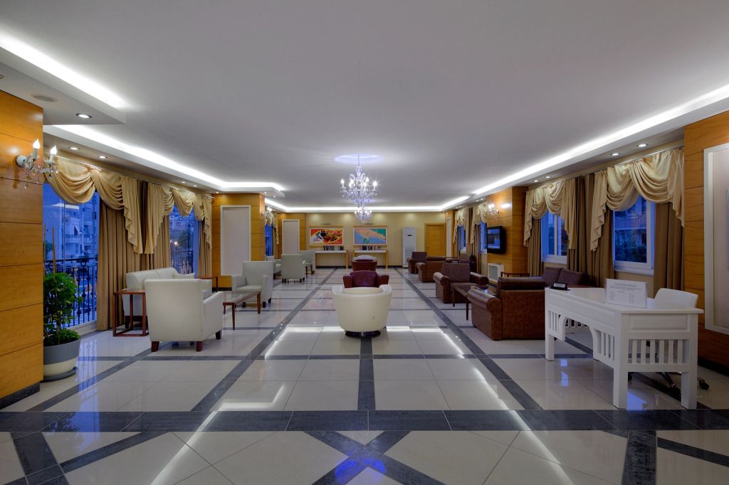 Villa Sunflower Hotel - الانيا - ردهة