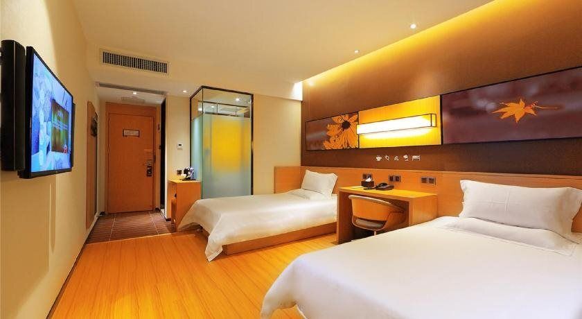 Iu Hotel Tianjin Xiqing Zhong Bei Zhen Branch - טיאנג'ין - חדר שינה