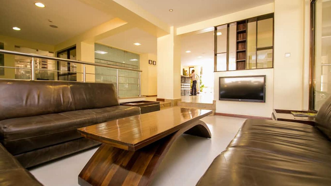 Waridi Paradise Hotel & Suites