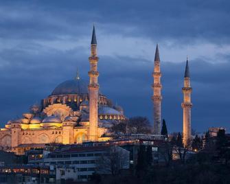 Istanbul Harmony Hostel - Istanbul