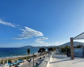 Spata-Artemida/Finikas Suites & Apartments Airport - Artémida - Outdoors view