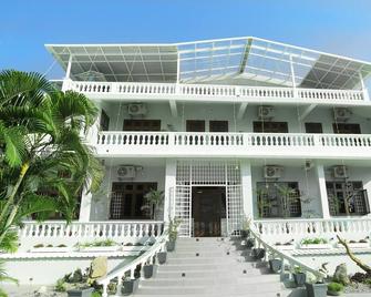 Himalayan Villa - Dehradun - Edificio