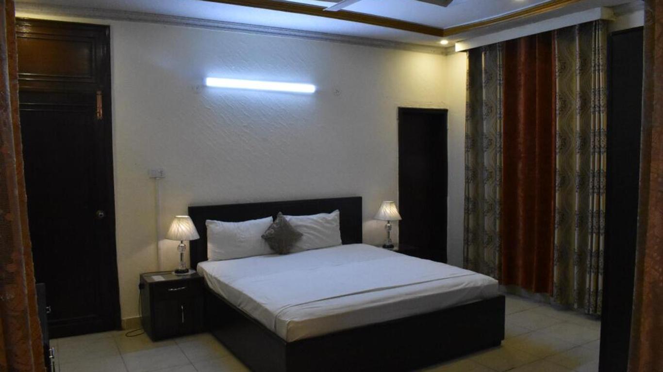 Al Fateh Hotel