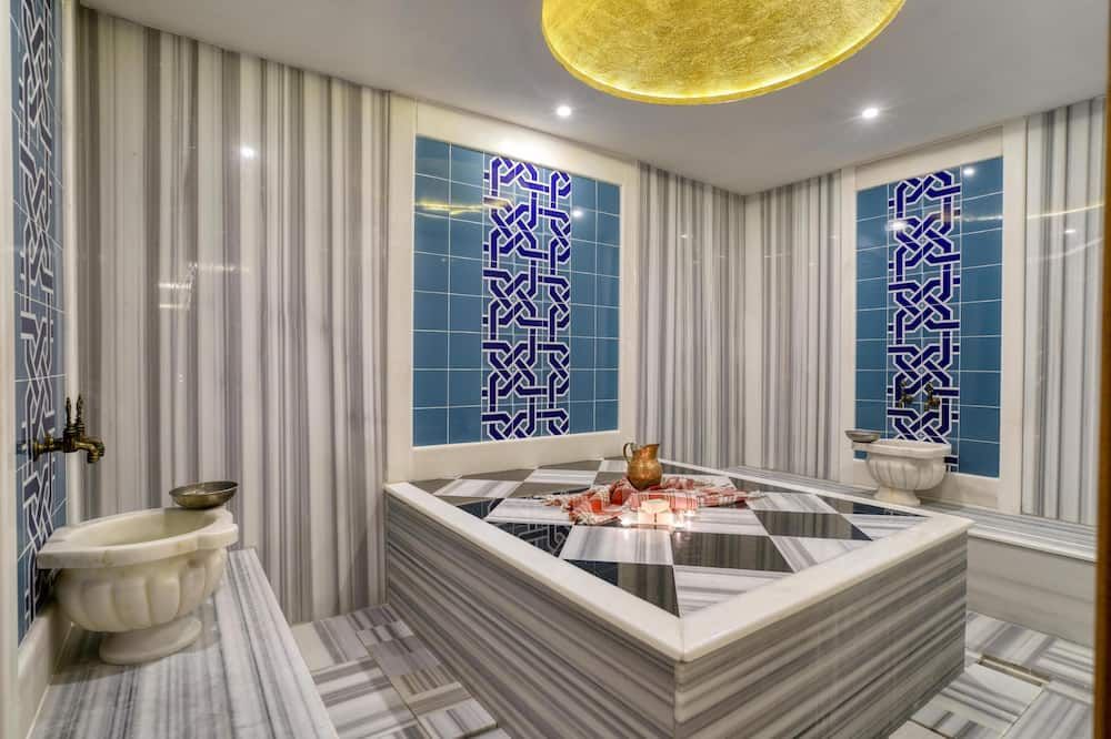 Grand Park Lara Hotel - Antalya