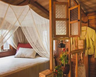 Twins Bungalow Design Bomb - North Kuta - Bedroom