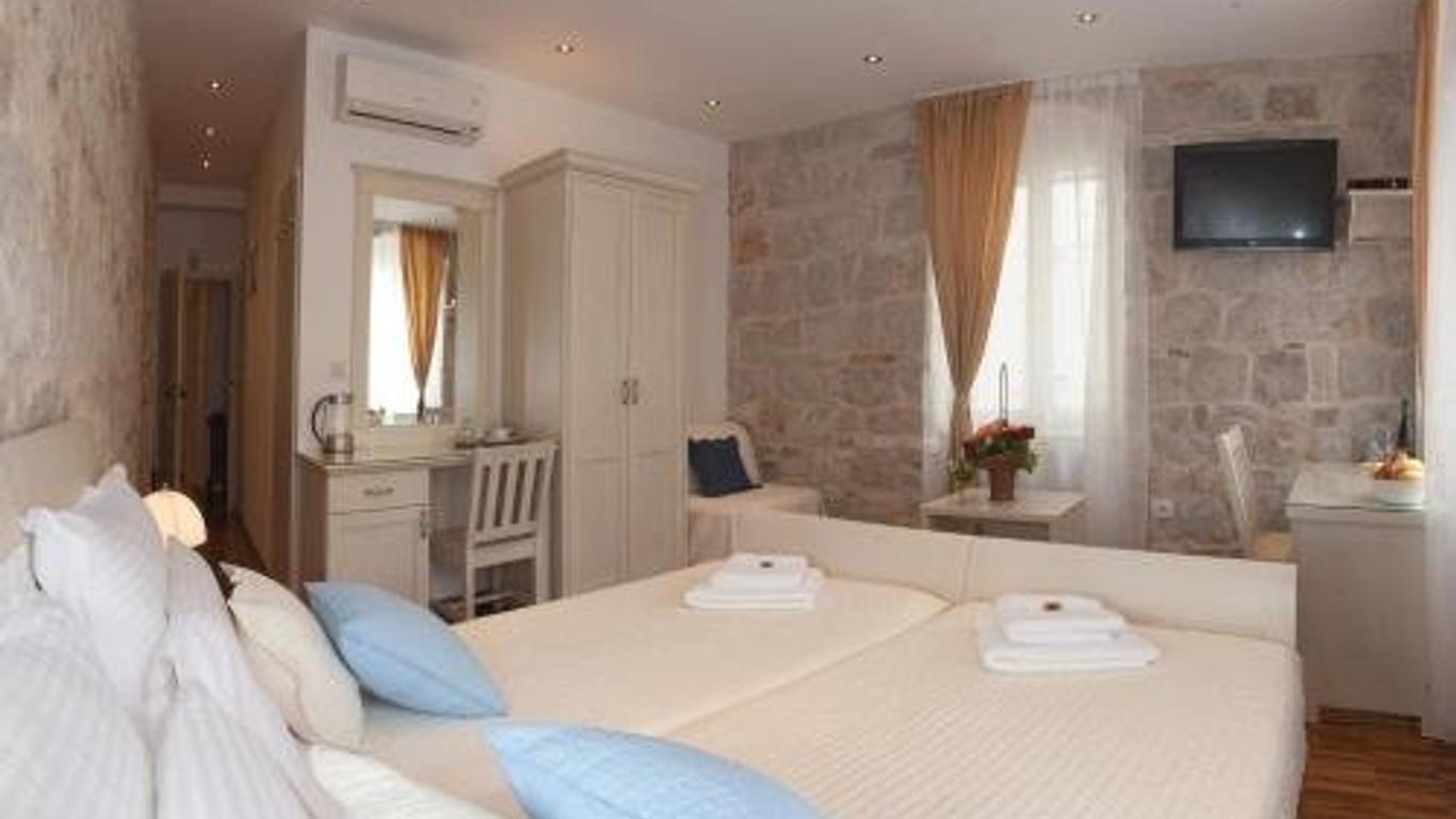 Luxury Rooms Lucija And Luka