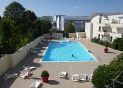 Apartment type studio south terrace pool view La Rochelle Les Minimes - La Rochelle - Piscina