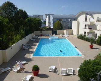 Apartment type studio south terrace pool view La Rochelle Les Minimes - La Rochelle - Pool