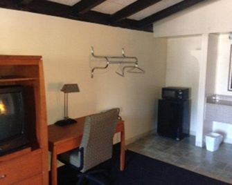 Budget Inn - Madison - Madison - Servicio de la habitación