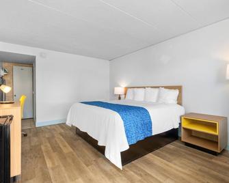 Atlantic Inn - Virginia Beach - Bedroom