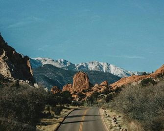 The Outrider Hotel - Manitou Springs
