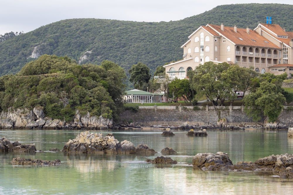 Hotel Olimpo - Isla