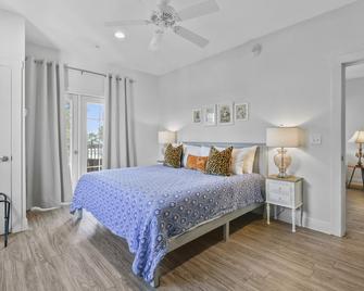 Hotel Pass Christian King Suite 302 - Pass Christian - Schlafzimmer