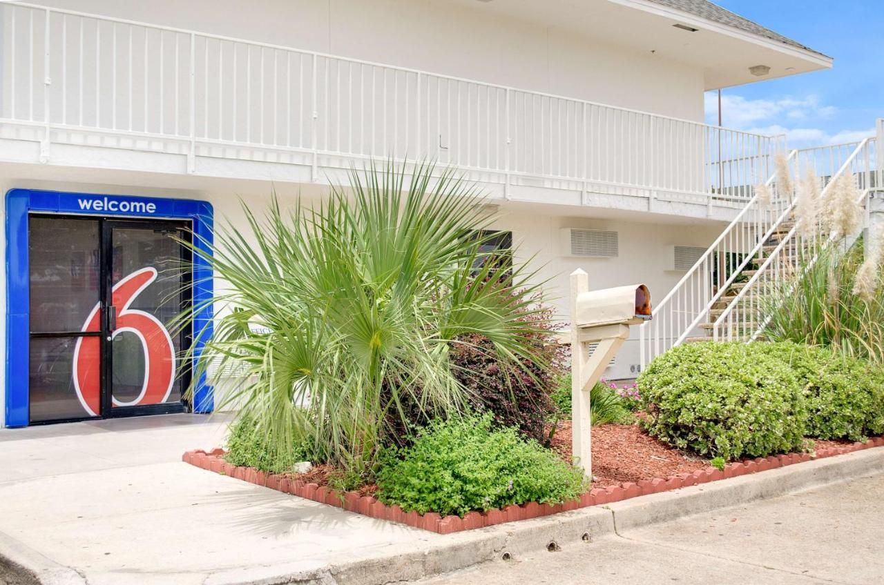 Motel 6 Gulfport