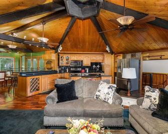 Lakeside Retreat: Unwind and Rejuvenate at our Boone Lake Rental with Hot Tub - Gray - Living room
