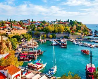 Kaleici Hotel - Antalya - Beach