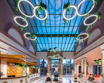 Selectum Family Resort Side - Kizilagaç - Lobby