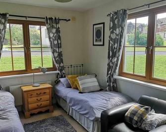 Lakeside House in Drumshanbo - Drumshanbo - Habitación