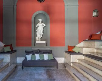 Corte Satriano Residence - Неаполь - Сходи