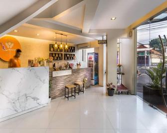 Surya Boutique Hotel powered by Archipelago - Semarang - Bar