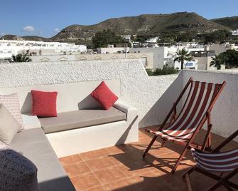 House on the Agua Amarga beach, Cabo de Gata Natural Park - Agua Amarga - Патіо