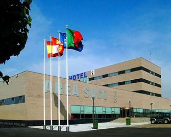 Hotel Área Suco - Quintana del Puente - Edificio