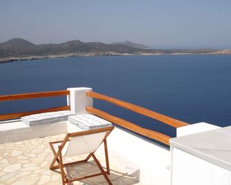 Antiparos Vibes - Agios Georgios - Balcón