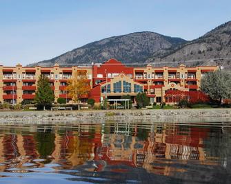 Holiday Inn Hotel & Suites Osoyoos - Osoyoos - Bygning