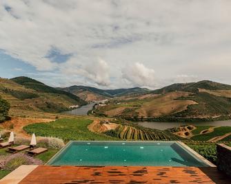Ventozelo Hotel & Quinta - Ervedosa do Douro - Pool