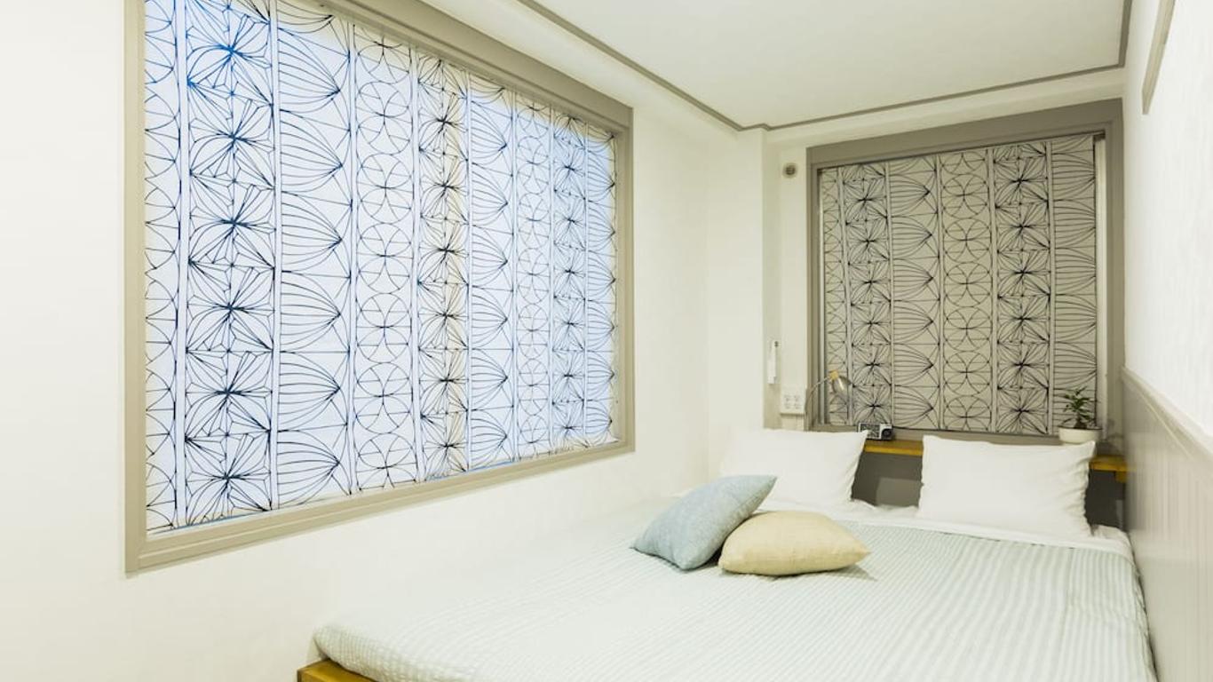 Shinagawa-shuku Guest House & Tours