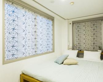 Shinagawa-shuku Guest House & Tours - Tokyo - Bedroom