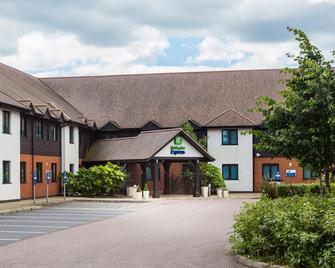 Holiday Inn Express Colchester - Colchester - Edificio