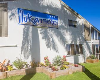 Iluka Motel - Yamba - Building