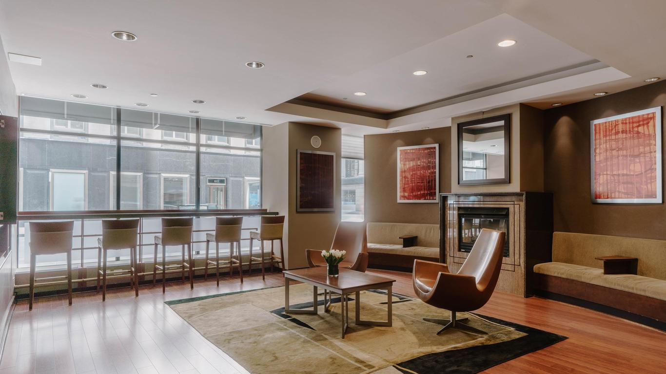 Central Loop Hotel